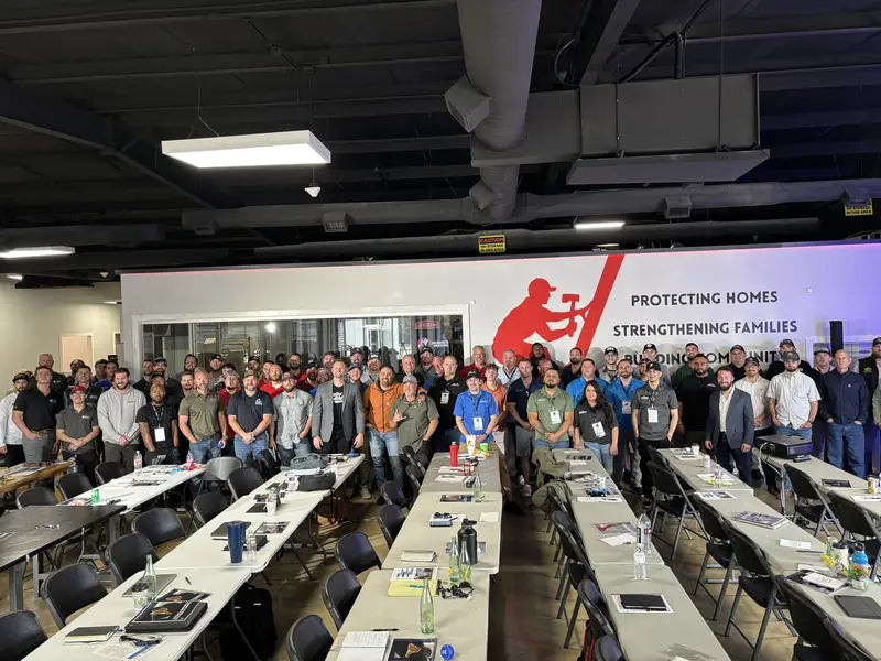 Commercial Sales Accelerator for Contractors