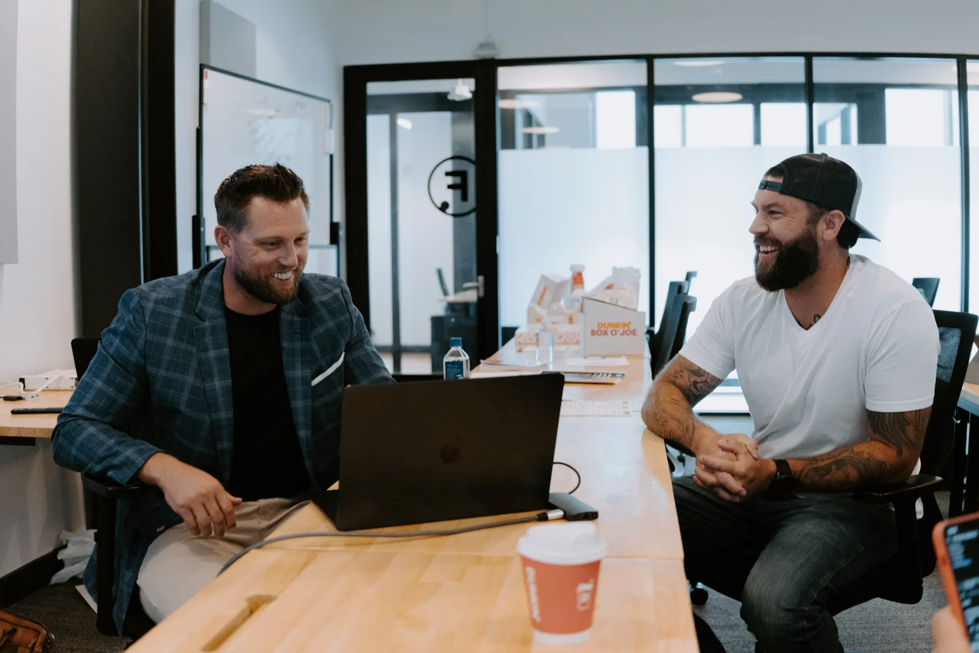 Contractor sales team